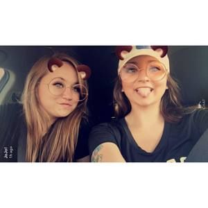 Meet your Posher, Olivia